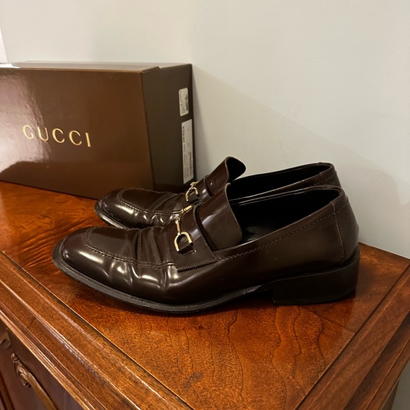 Gucci Loafers - Picture 2 of 10